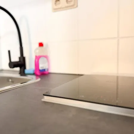 Apartamento Mit Küche Und Balkon *